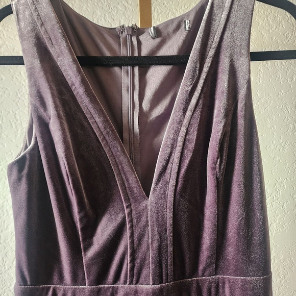 Lulus Dresses & Skirts - Gorgeous Lulus Gown, Lavendar Velveteen